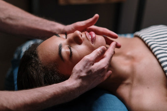 Les massages anti-rides  : efficaces ou intox ? - LINEREFINE